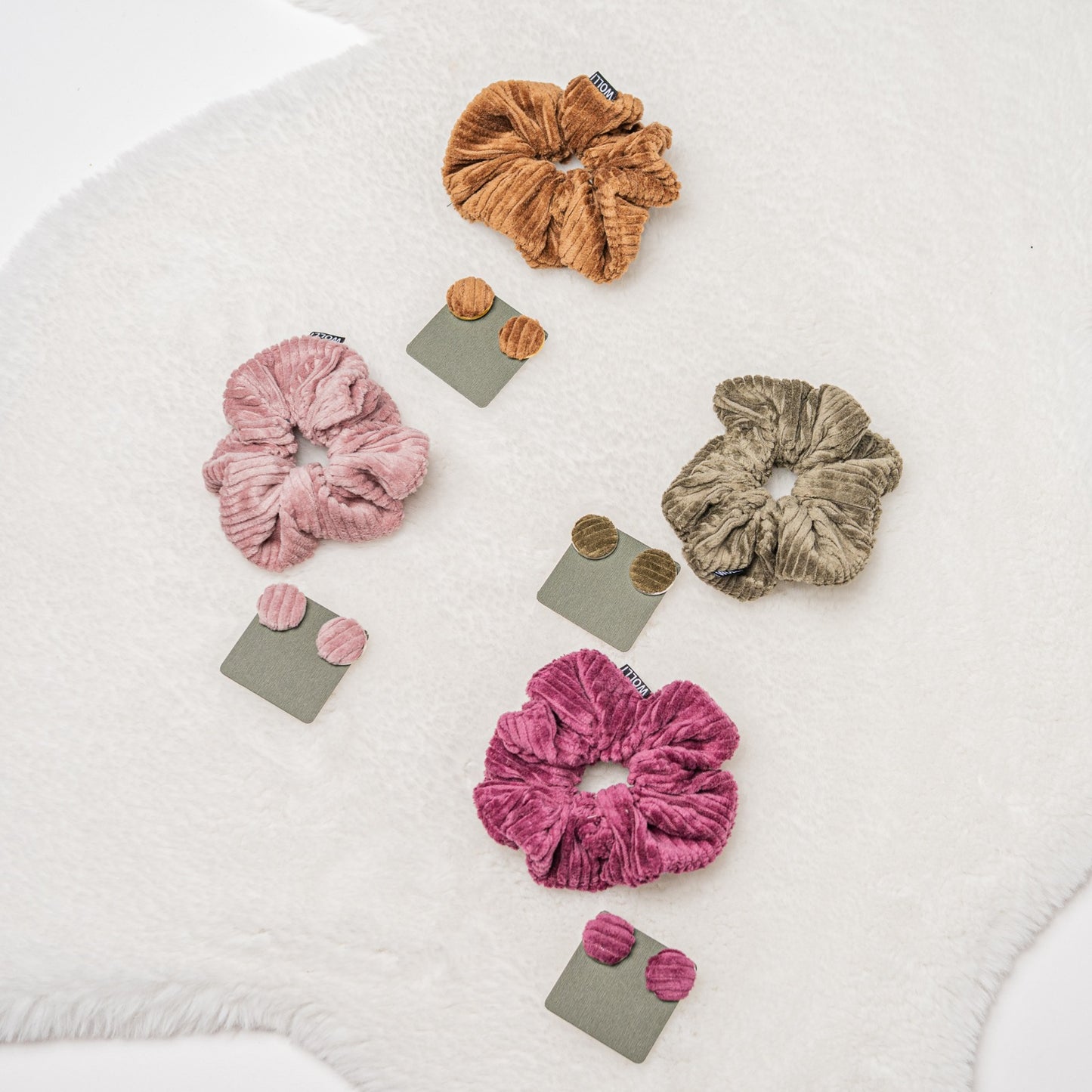Scrunchies mit passenden Ohrringen Kord
