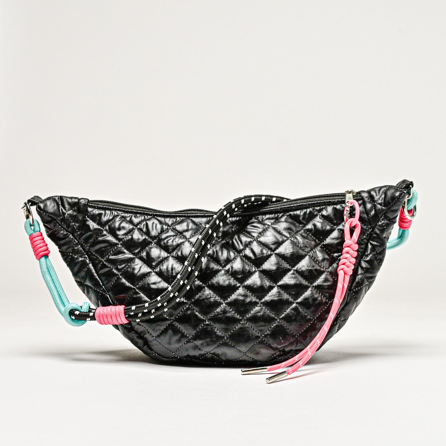 Luna Bag braun wattiert Lack schwarz
