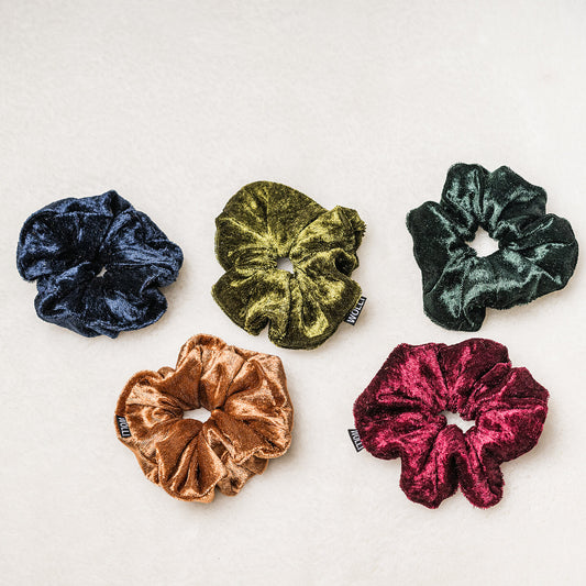 Scrunchies in Samt