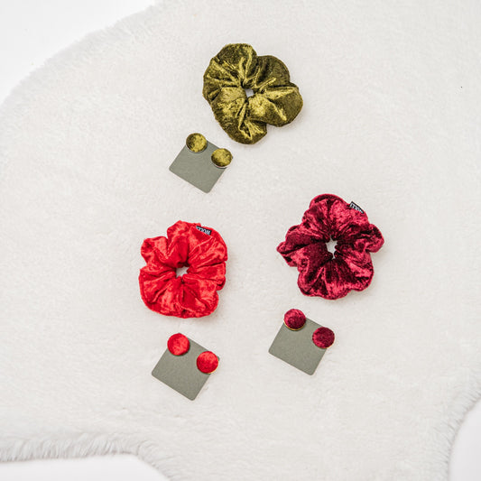 Scrunchies mit passenden Ohrringen rot